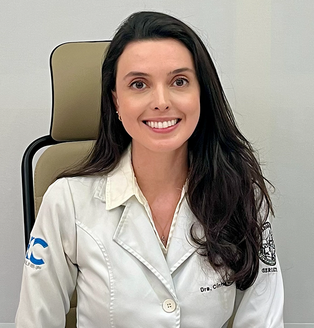 Dra. Cíntia Siloto